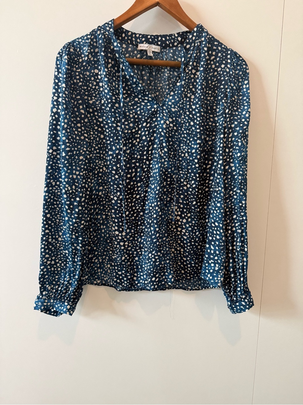 Maison d'Amélie Navy Abstract Print Long Sleeve Tie Neck Blouse Small
